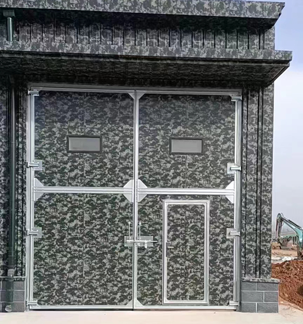 皮山工业平开门