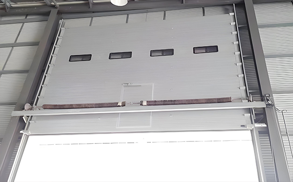 皮山工业滑升门