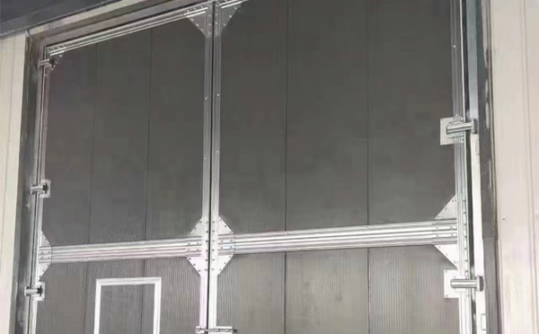 皮山兰州厂房皮山工业门选购与使用指南:打造高效安全的生产环境 皮山兰州厂房皮山工业门选购与使用指南:打造高效安全的生产环境