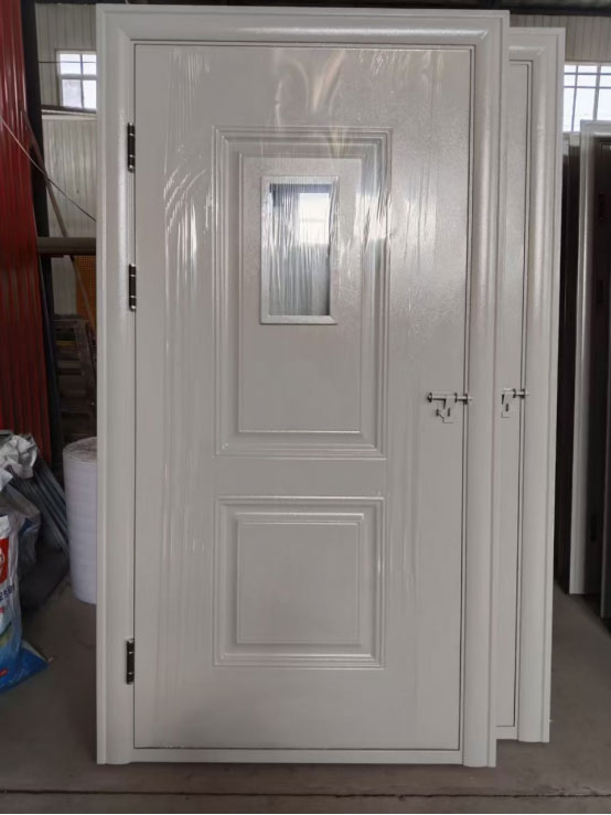 皮山学校教室门