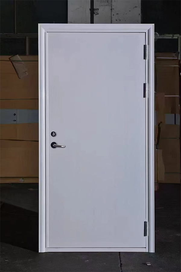 社区活动中心加装皮山防火门保障居民安全